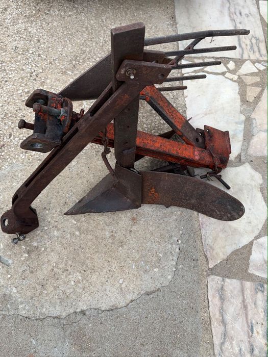Trator Valpadana 14 CV