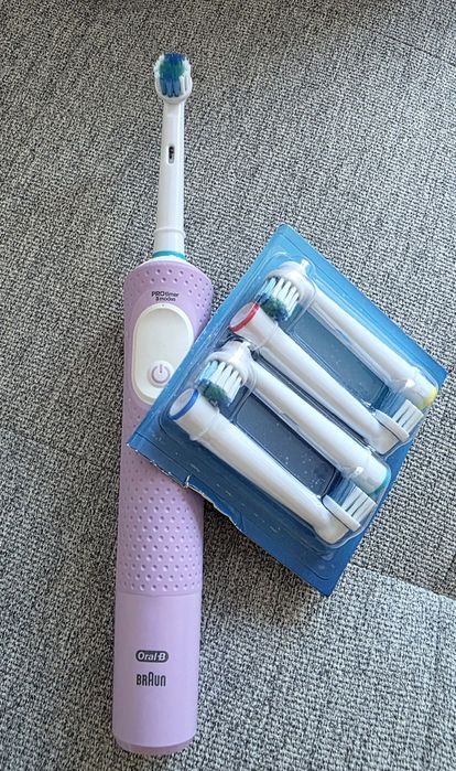 Szczoteczka elektryczna Oral-B Vitality PRO Protect X Clean
