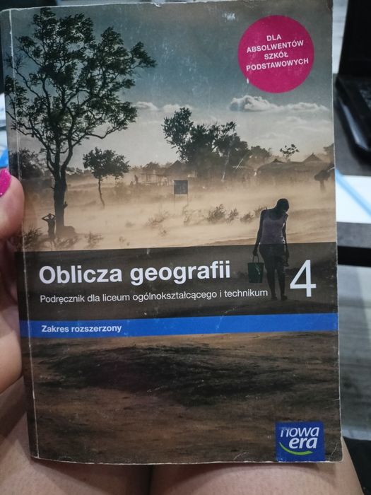 Oblicza geografii zakres rozszerzony klasa 4