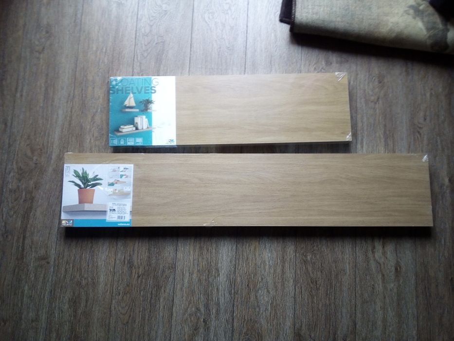 Półka samowisząca dąb 118x24