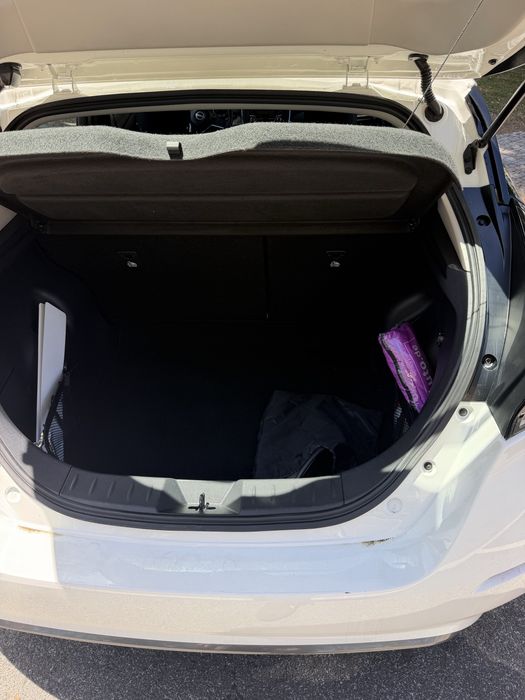 Vendo Nissan Leaf  110kw