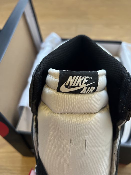 Air Jordan 1 Dark Mocha