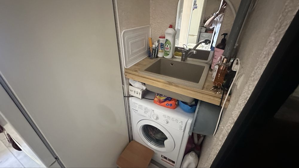 Комната в коммуне в Малиновском районе