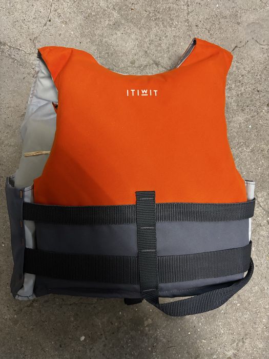 Colete de agua como novo