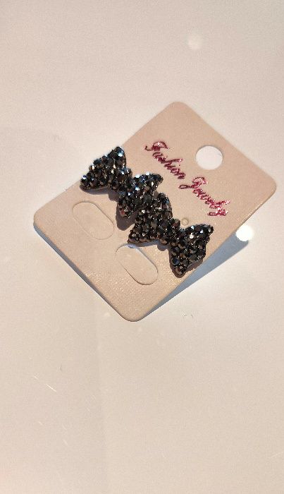 Brincos LAÇO pretos