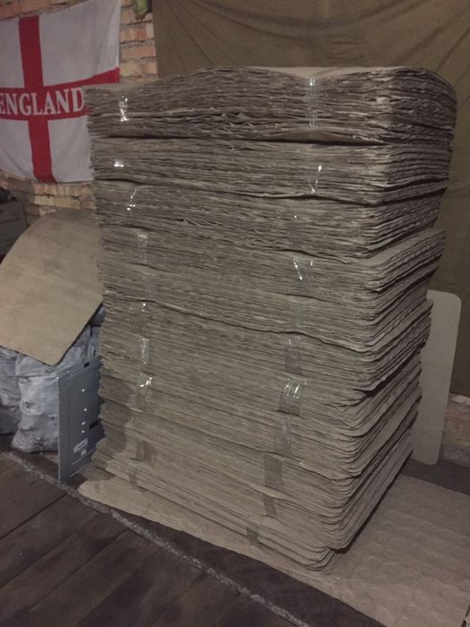 Гофрокартон Картон для пакування, упаковки Б/У (листовий) 120см/80см