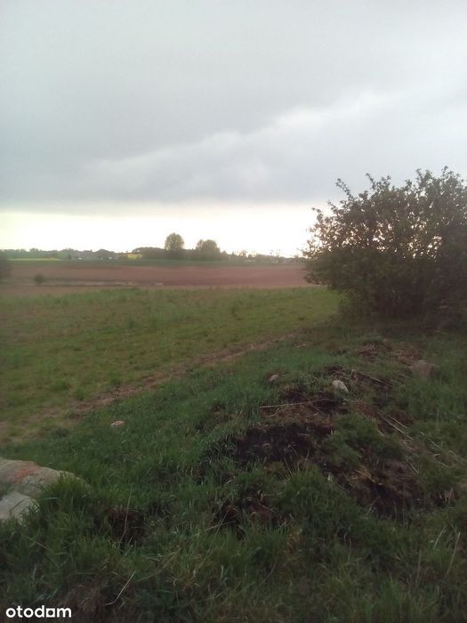 Dzialki budowlane.