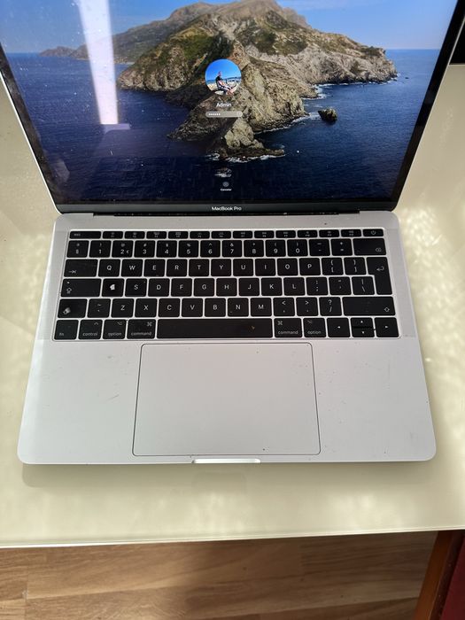 Macbook pro 2017 two thunderbolt 3 ports431812859156254722