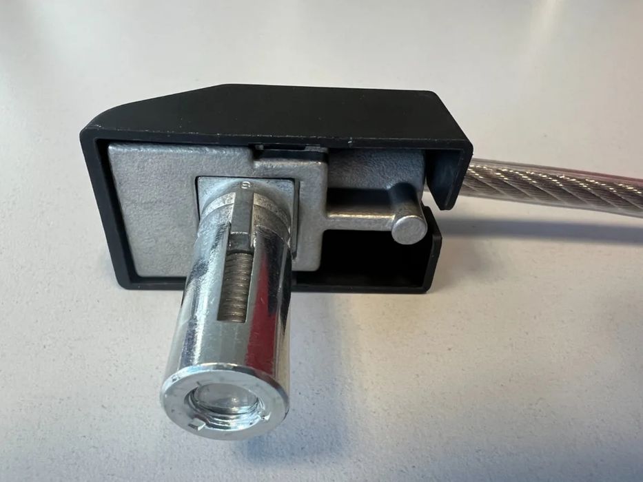 Linka bezpieczeństwa LOCINOX ze stali nierdzewnej do skrzydeł bram