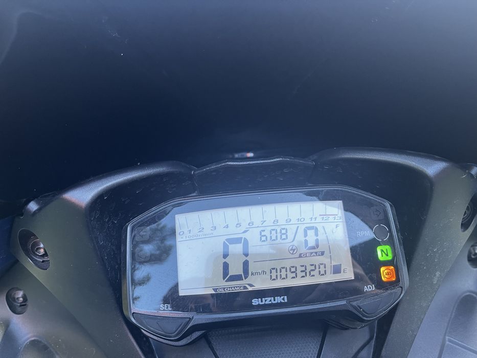 Suzuki GSXR 125 Salon PL
