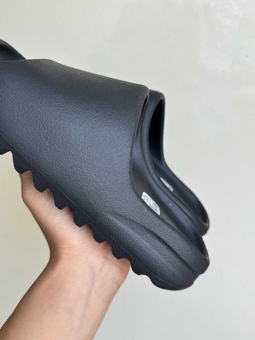Yeezy_Slide_Onyx R.37