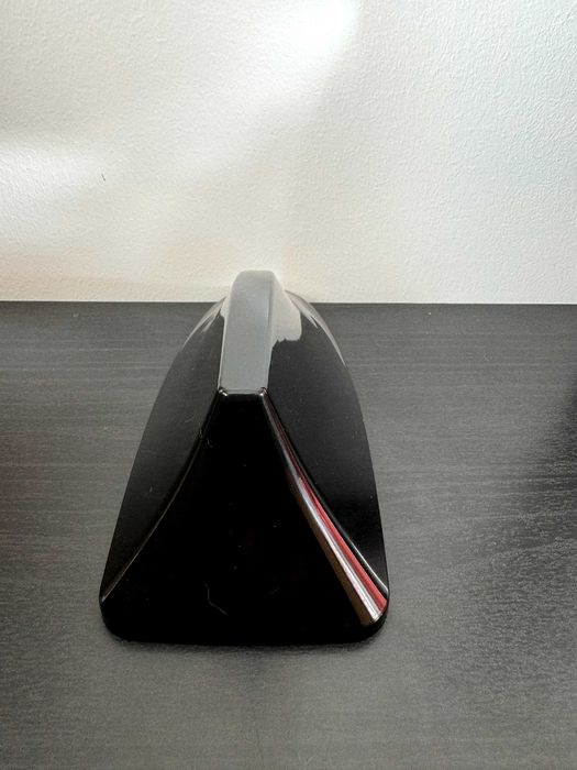 Antena barbatana tubarão universal em preto [nova]