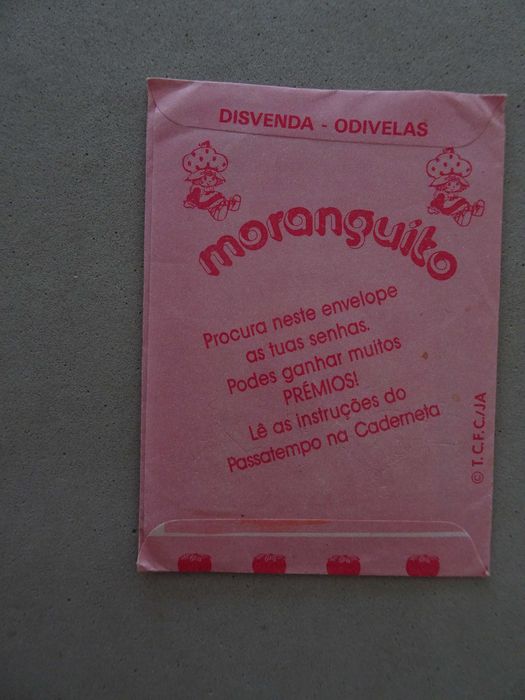 Carteira de cromos fechada Moranguito - Disvenda