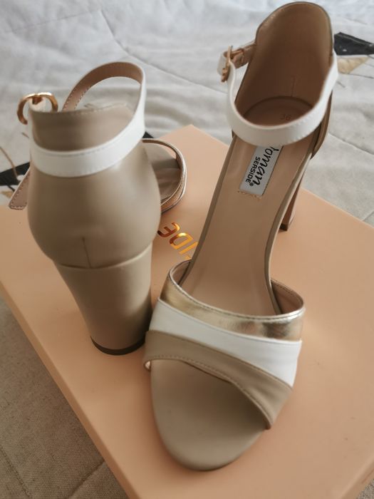 Sandálias bege e branca Seaside Tam.36