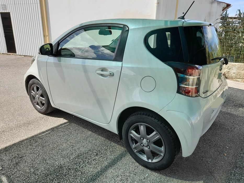Toyota IQ 1.0 VVT-i MultiDrive