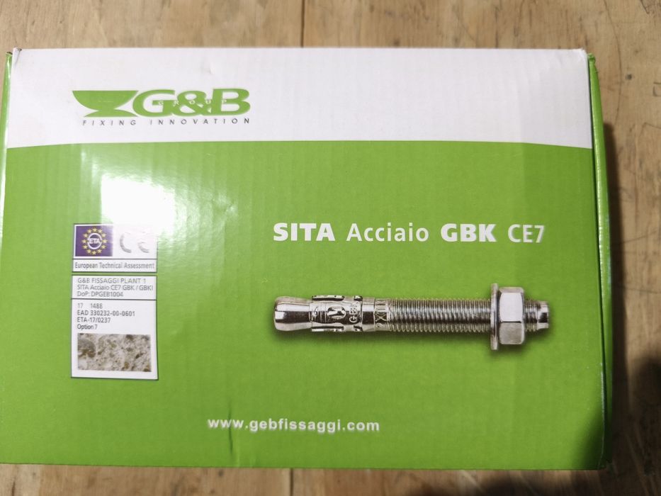 Kotwa stalowa do betonu 8x65mm
