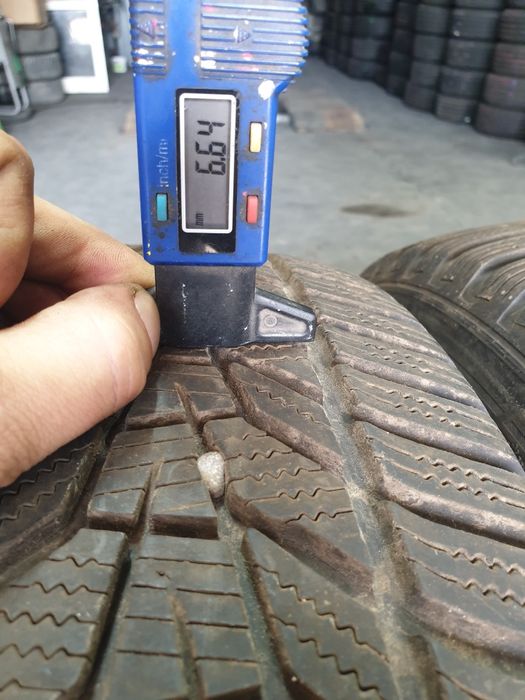 Opony zima 215/65/17 Hankook super stan Rok produkcji  2021