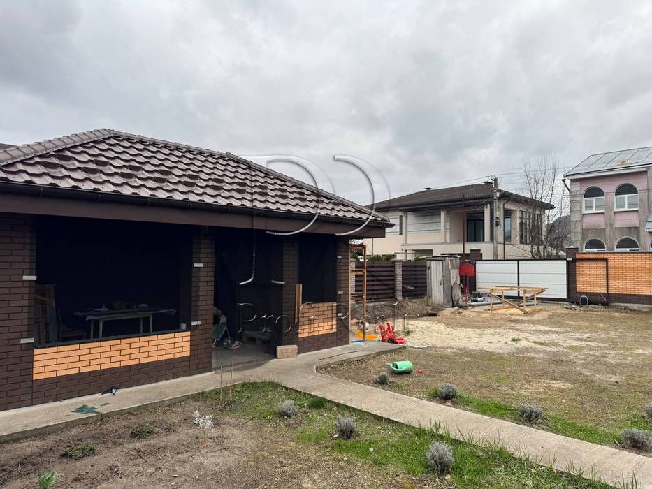 House in Kyiv - More