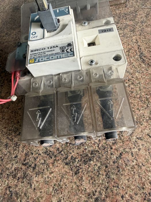 Rozłącznik izolacyjny Socomec Sirco 125A