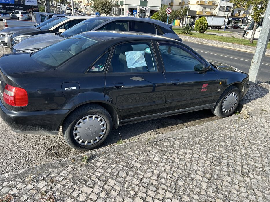 Audi A4 B5 102 CV 1.6 foto 2