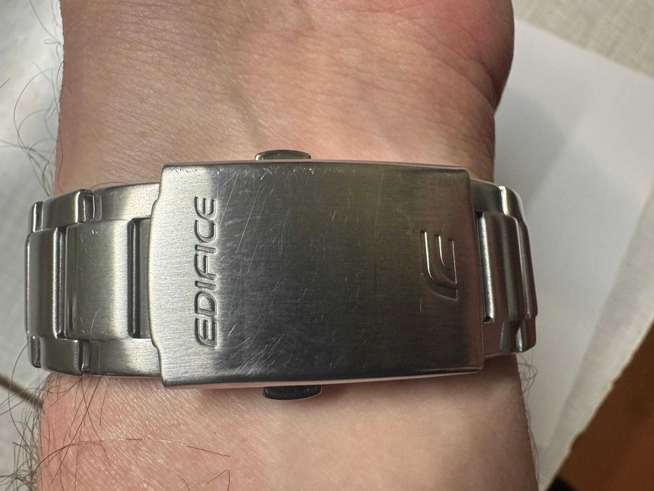 Годинник CASIO Edifice EF-129D-2AVEF