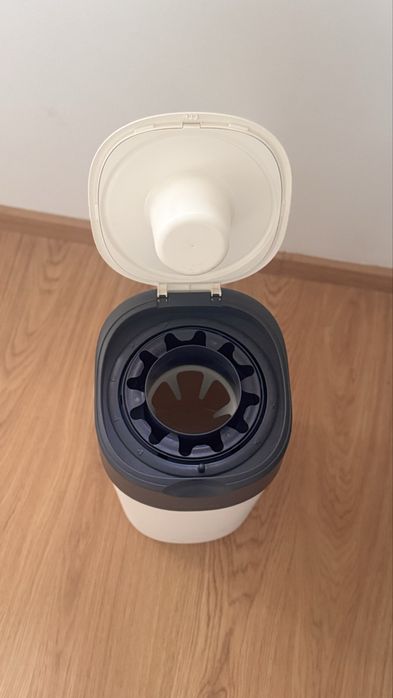 Caixote do lixo para fraldas