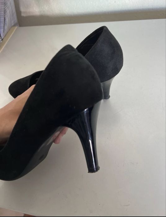 Sapatos de cerimónia de salto