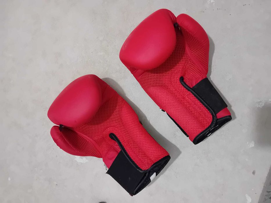 Luvas de Boxe OUTSHOCK