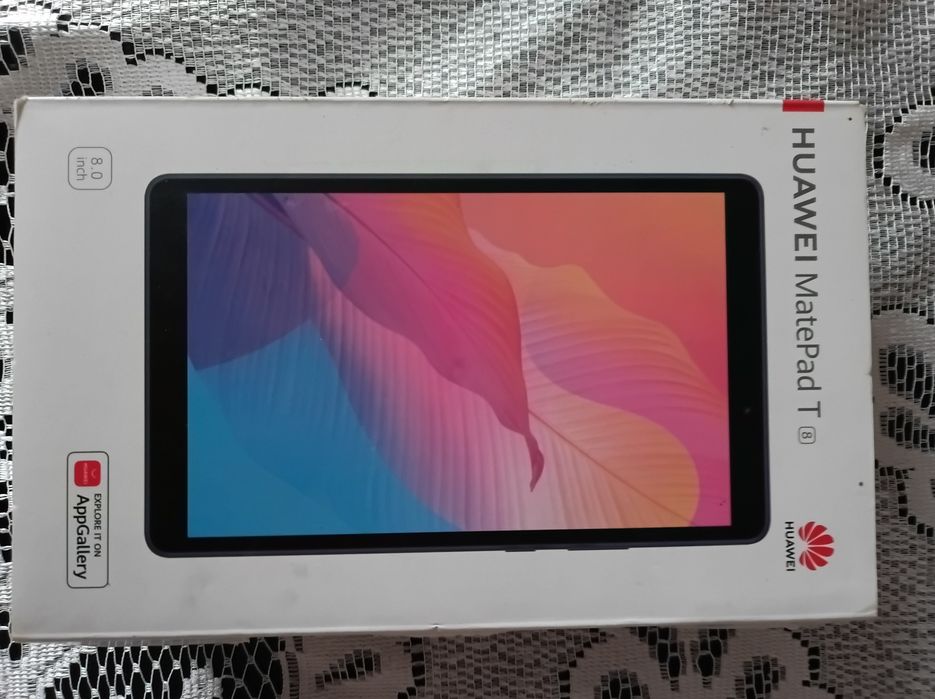 Huawei MatePad T , 8” 32GB LTE SIM + pokrowiec + pudełko