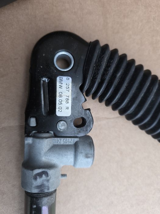 Napinacz pasa lewy prawy BMW E60 E61 E39 E46 przód przedni