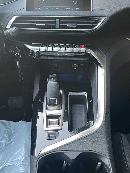 Peugeot 3008 2019