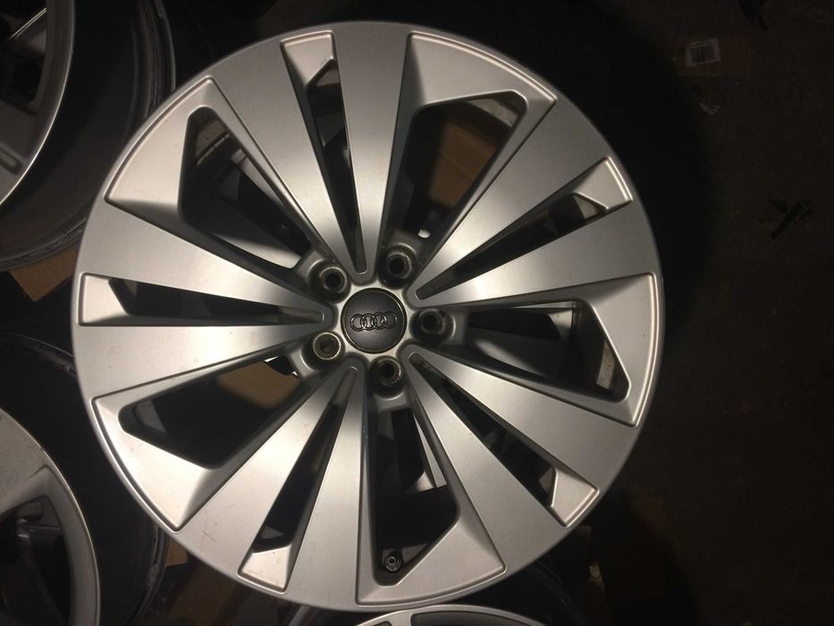 Felgi 19'' 5x112 OE Audi Skoda Seat VW 8,5x19 ET20 BMW Mercedes