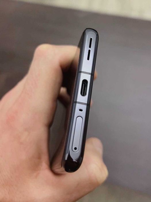 OnePlus 12 16/512 Black – Абсолютный флагман 2024 в идеале!