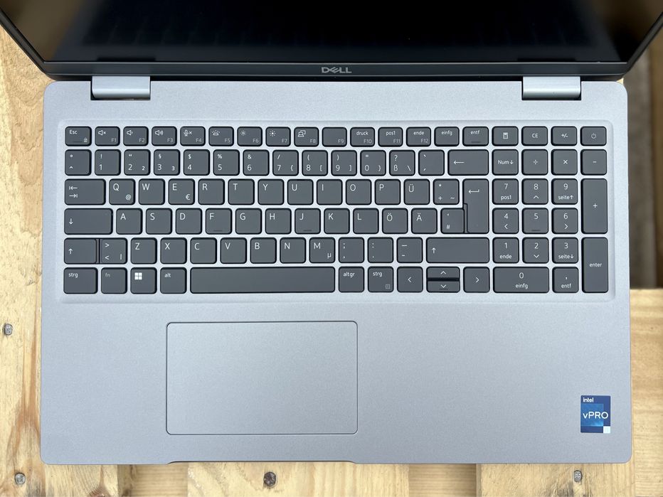 NVIDIA T550 4GB/Dell Precision 3570/i7-1265U/32GB/512GB SSD/15.6"FHD