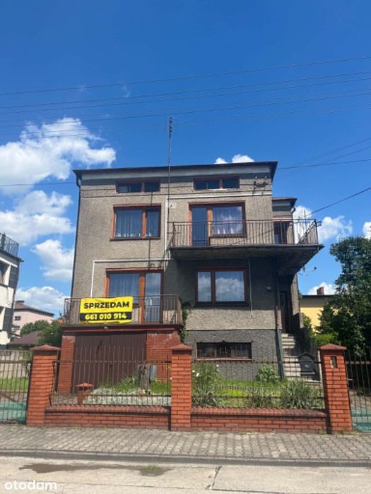 Przestronny dom z garażem i poddaszem do adaptacji – Zawiercie