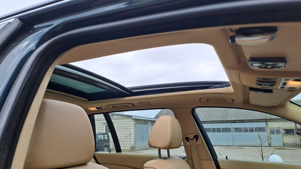 BMW serii 5, E61 stan bardzo dobry.