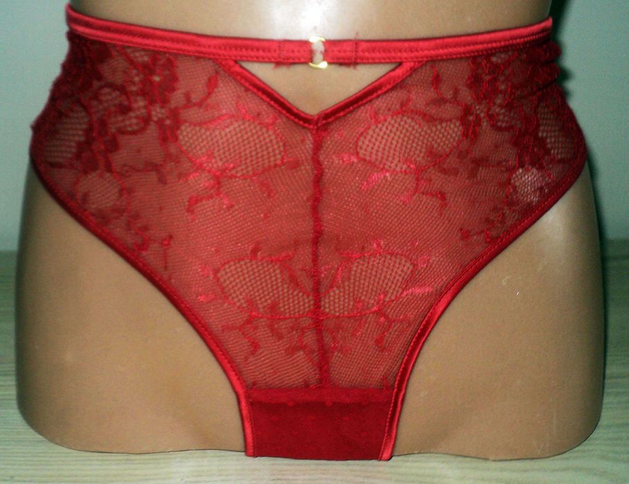 Nowe stringi czerwone koronkowe Secret Possessions roz. 42/44 XL-XL