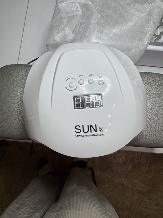 Лампа для манікюру