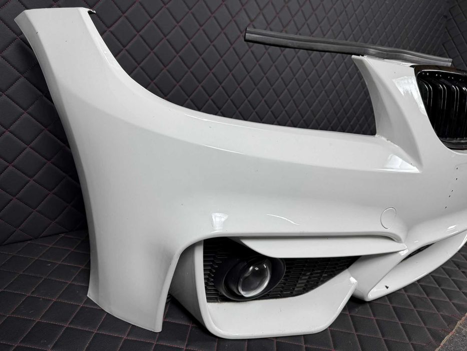 BMW 3 E90 E91 LIFT LOOK M4 Zderzak Przedni Przód Kompletny Lakier 300