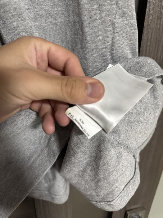 Продам футболку Carhartt