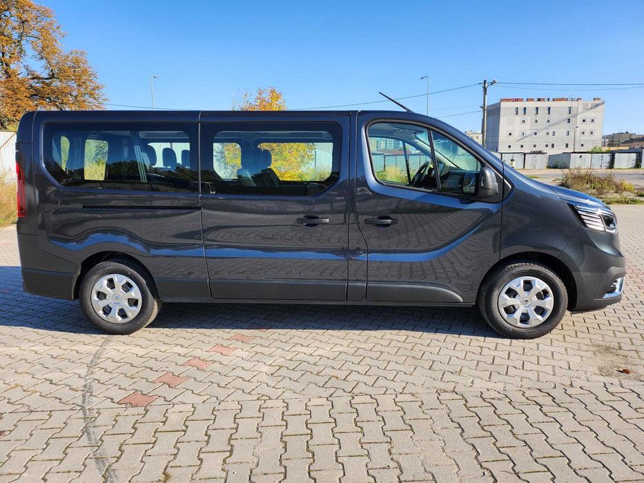Wynajem busów Renault Trafic/Master - 7-9 osobowy, bogate wyposażenie!