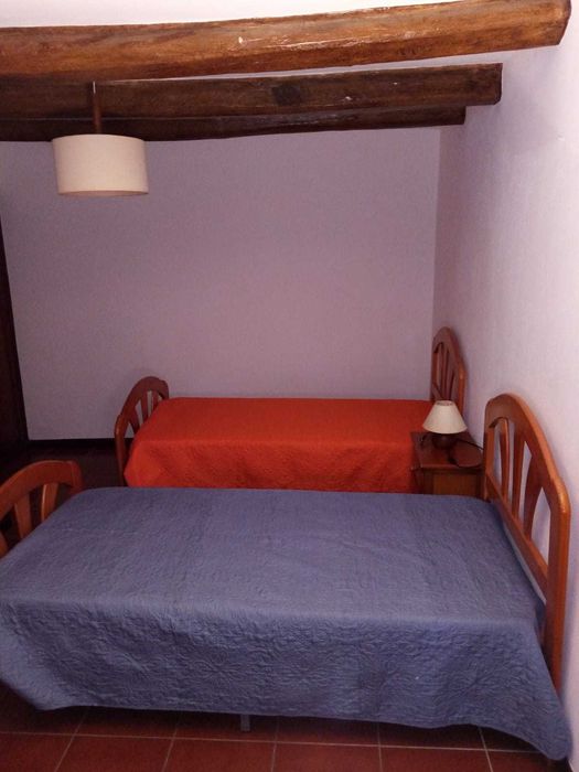 Aluga se apartamento t2 no centro histórico a estudantes