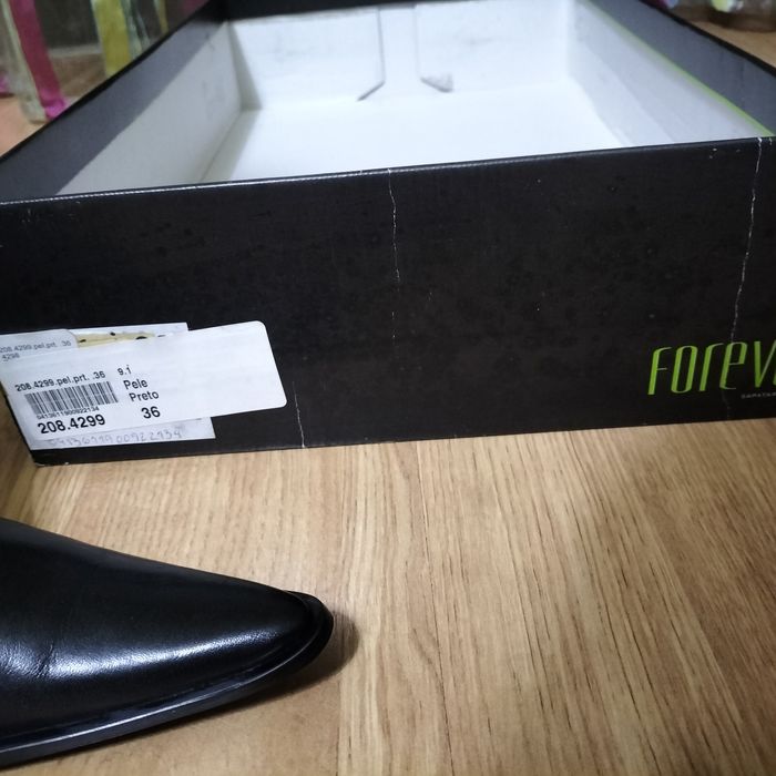 Botas de pele Novas a estrear Foreva tam. 37 caixa de origem