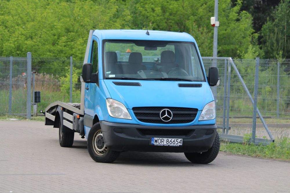 Mercedes-Benz Sprinter  Mercedes Sprinter Autolaweta