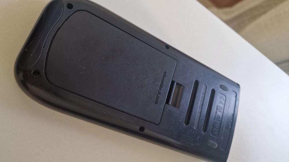 Calculadora TI 84 PLUS