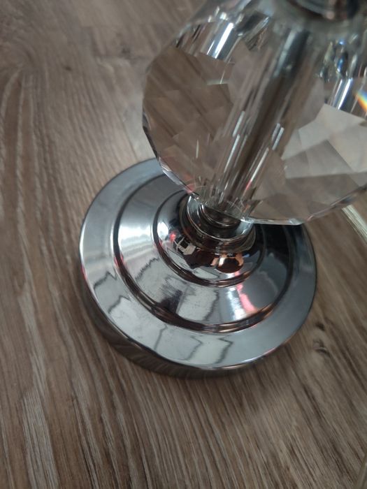 Lampa stołowa z kryształami srebrna glamour