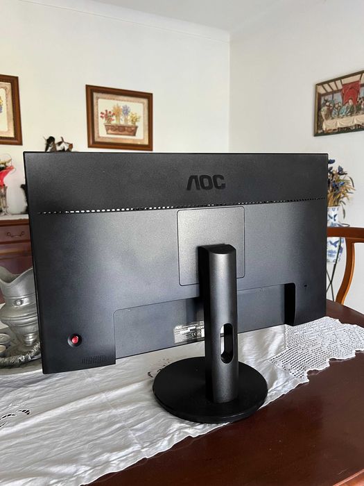 Monitor AOC  (c/ avaria)