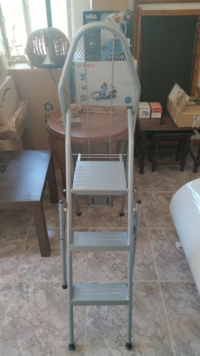 Prancha Passar Ferro Com Escadote
