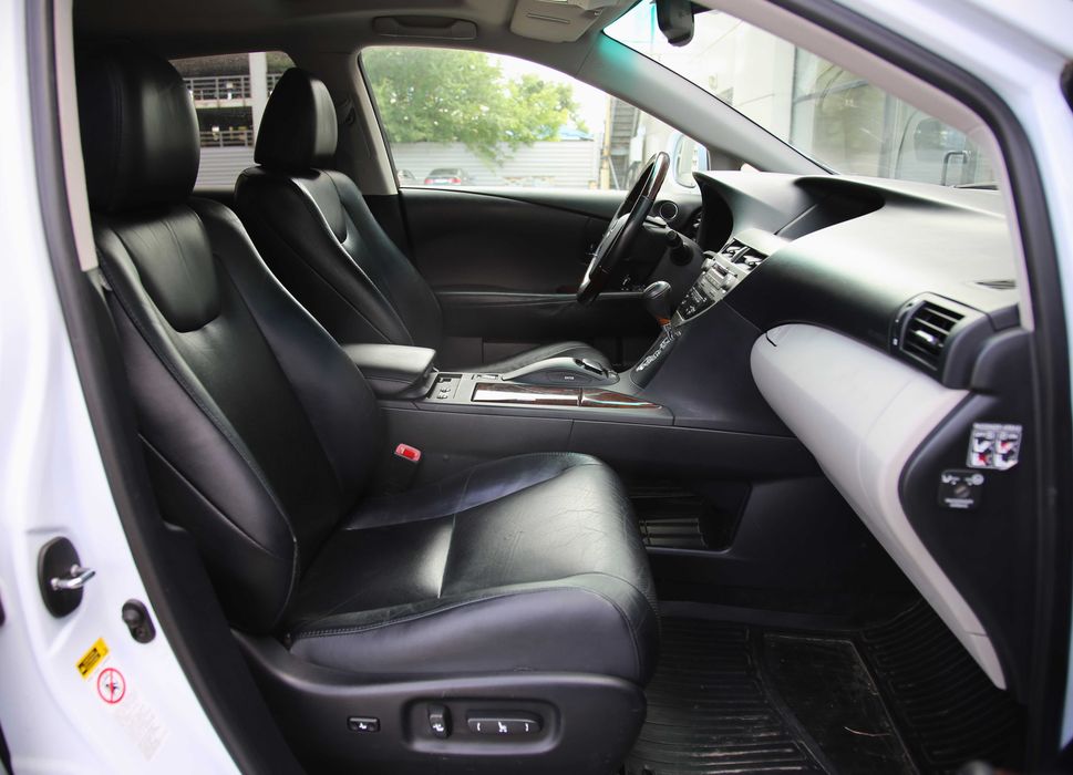Продам Lexus RX 450 h
