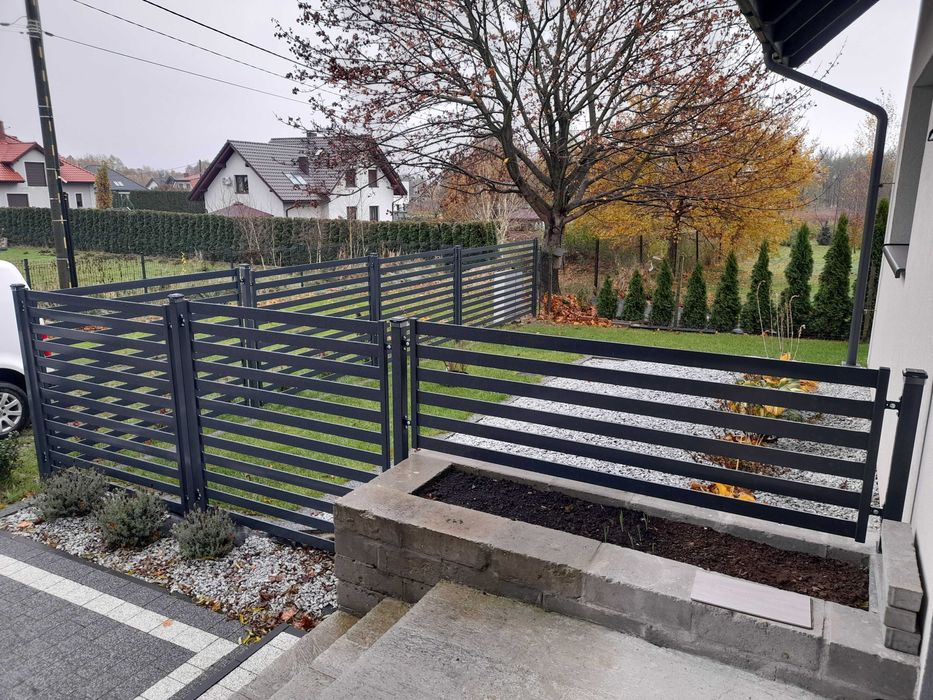 Brama przesuwna, ogrodzenia palisadowe, bramy,  ogrodzenia panelowe